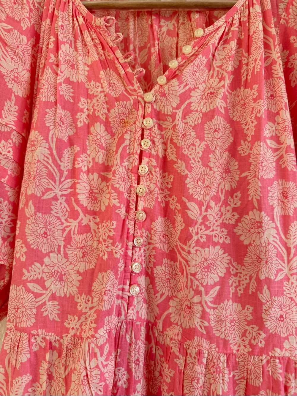 THE GREAT. Pink Floral Puff-Sleeve Tiered Midi Dress size medium size 2 - Picture 8 of 15